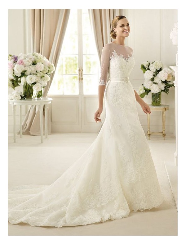 Organza and Lace Sweetheart Neckline Sheath Wedding Dress 0051